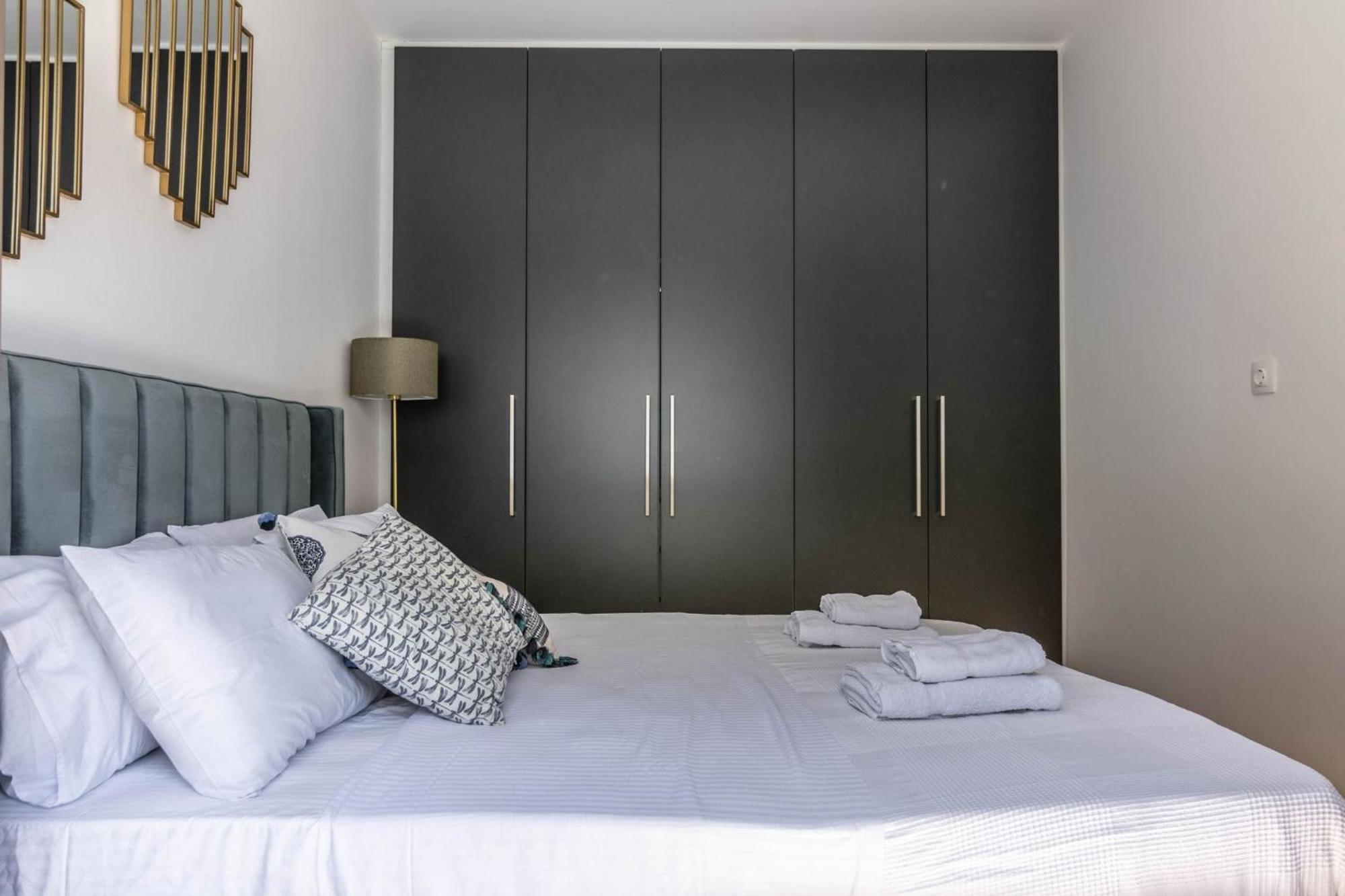 Delenco Trio Apartment Athens Exterior photo